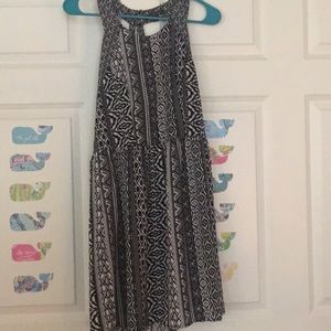 AE black and white dress